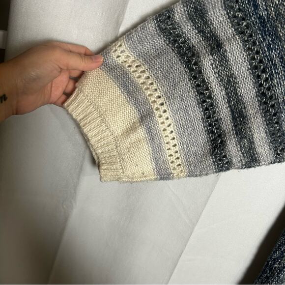 New Directions Curvy Crewneck Colorblock Sweater Plus Size 3X - Picture 4 of 8